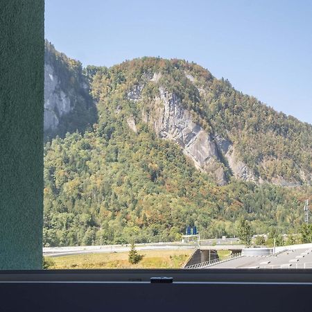 B&B Hotel Cluses Sud Екстериор снимка