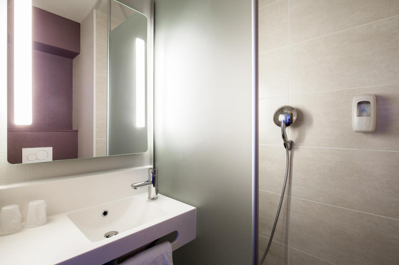 B&B Hotel Cluses Sud Екстериор снимка