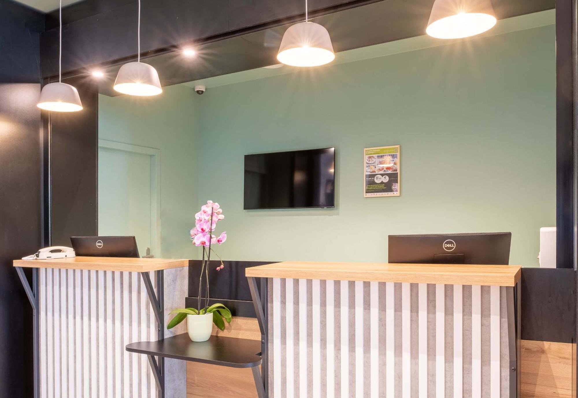 B&B Hotel Cluses Sud Екстериор снимка