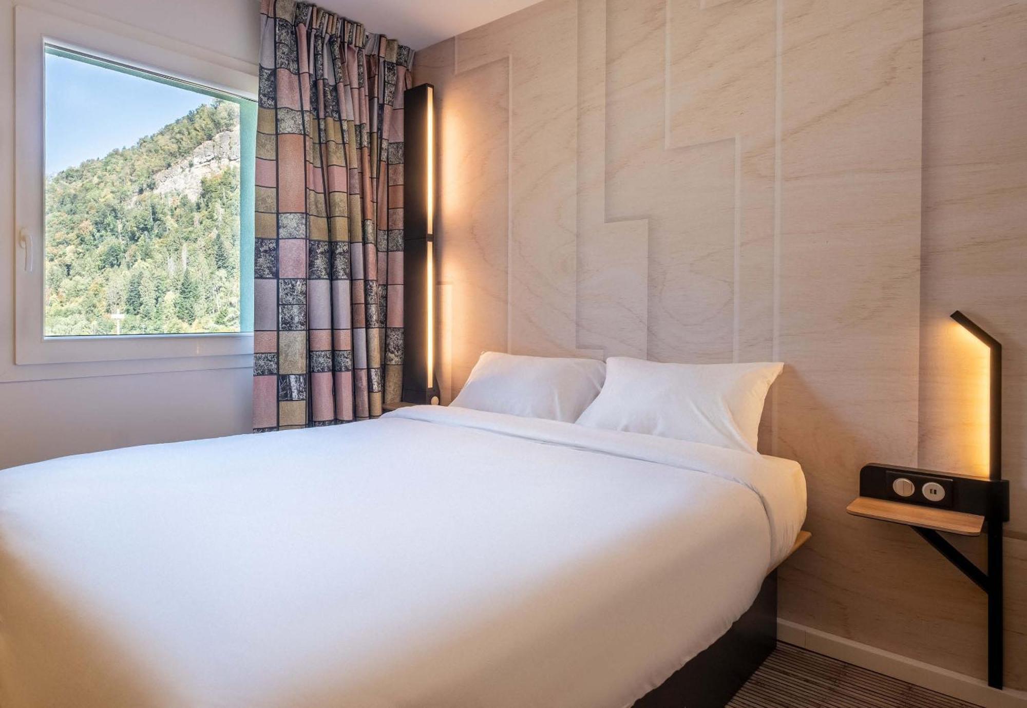 B&B Hotel Cluses Sud Екстериор снимка